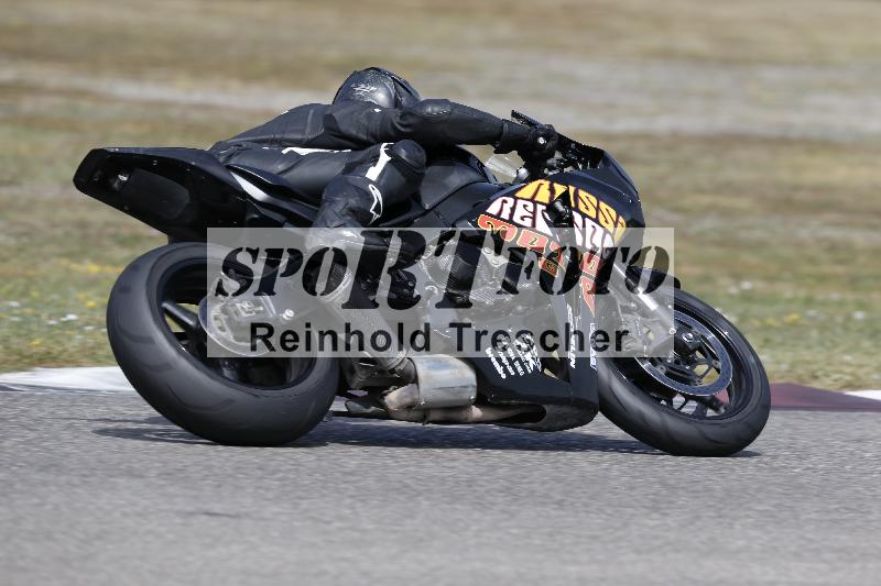 /37 09.08.2026  Pluess Motosport ADR/Einsteiger/146